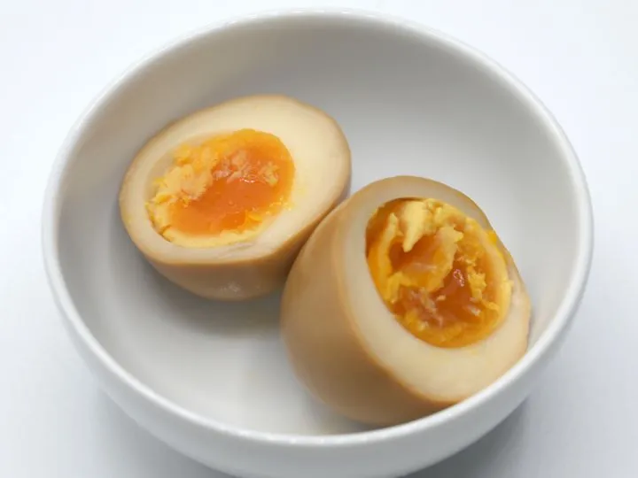 からむき味玉、煮豚風、とろり