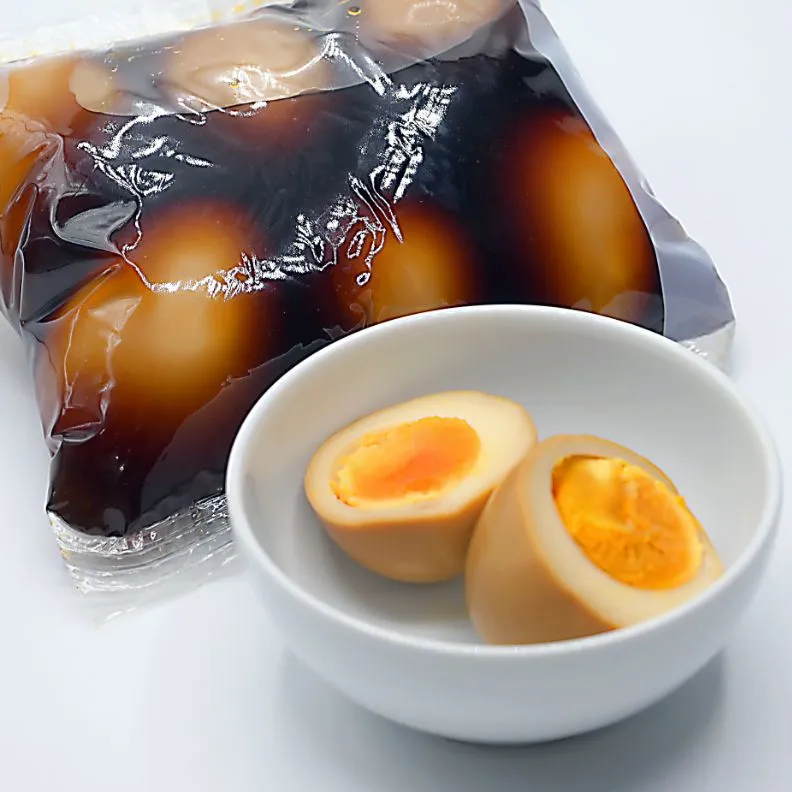 中日本株式会社の漬けたまごは、しっかりと味が染み込んでおり、スープの有無に関わらずその美味しさを堪能できます